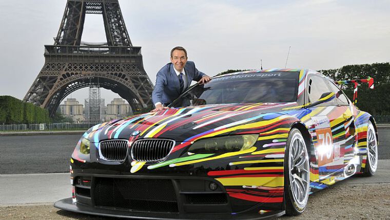 17. BMW Art Car, M3 GT2, Paris`te Tüm Dünyaya Tanıtıldı